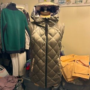 Lululemon 650 Goosedown Fill Reversible Vest 6
